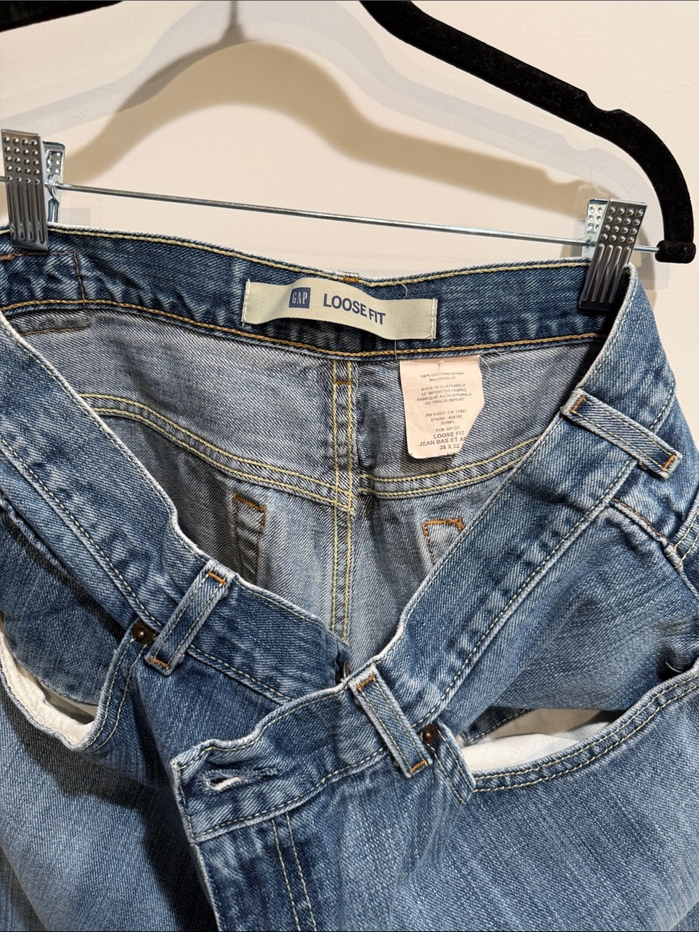GAP Loose Fit men's Light Blue Denim Jeans 36x32